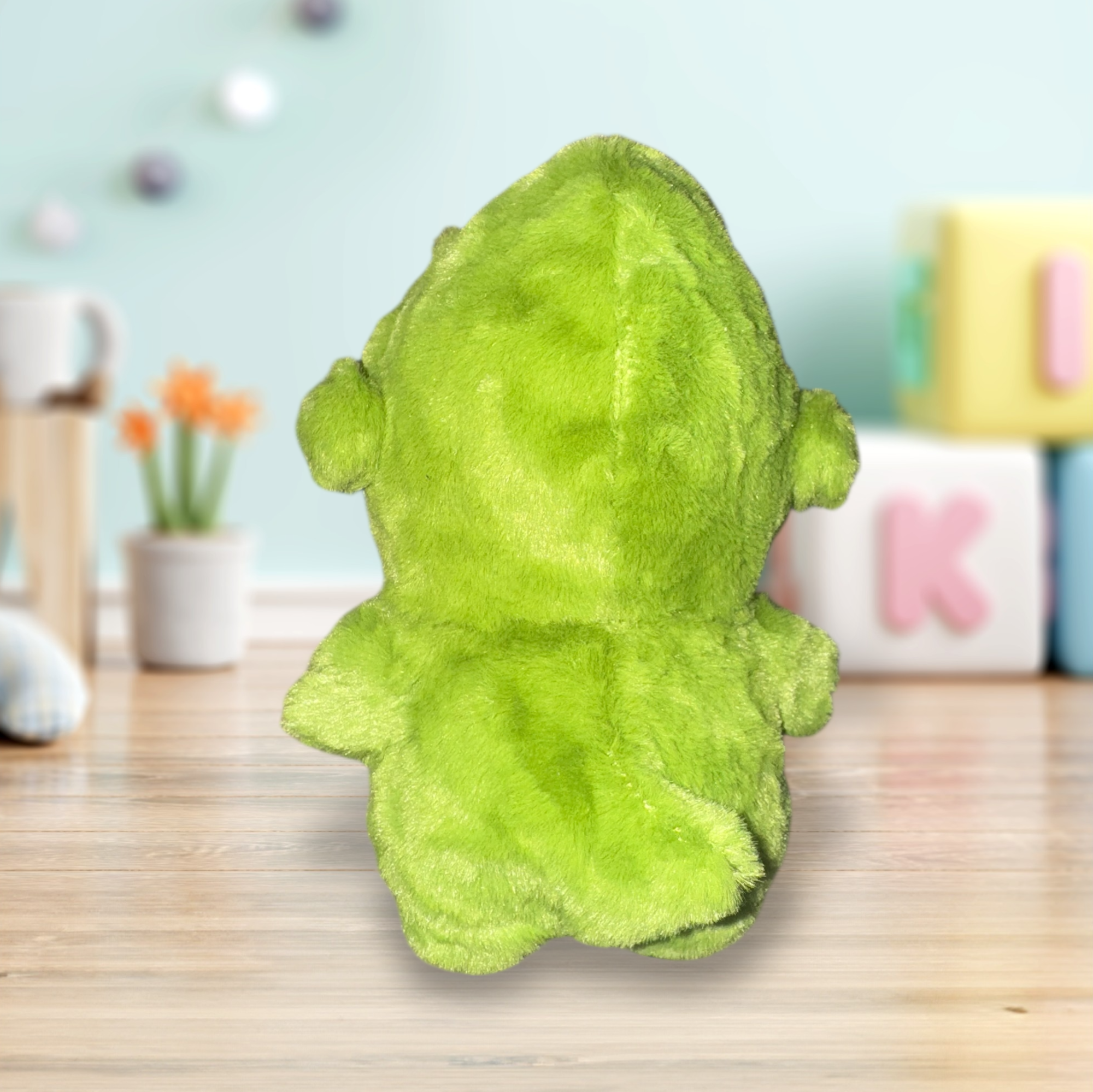 4 Themed Costumes (Cowboy, Space Ranger, Dino, Three-Eyed Alien)