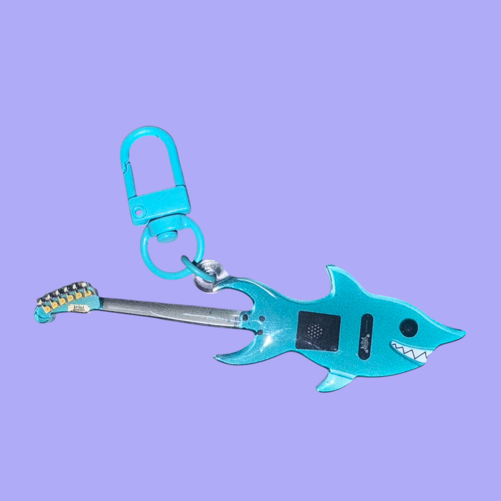Shark-Style Mini Guitar Charm – Inspired by Brook (One Piece)