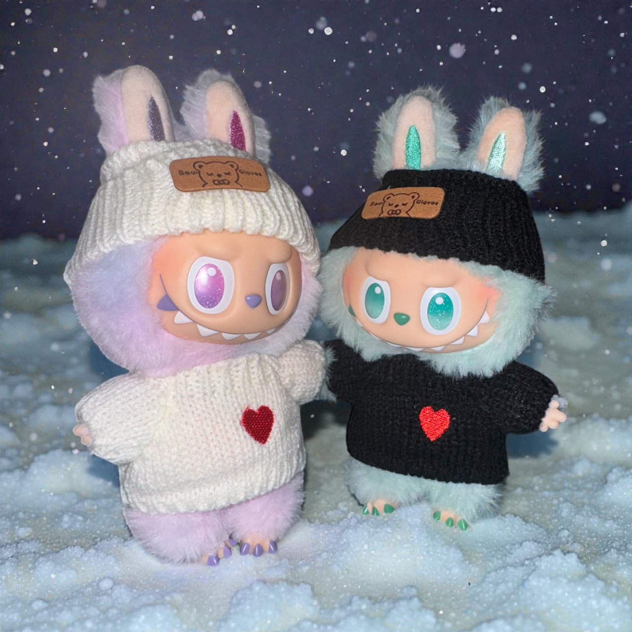 17cm Doll Winter Sweater Outfit – Bunny Beanie & Heart Knit